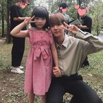 변백현 이 사진 뜨고 뭐찍나 기대중이였는데