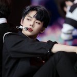 너네 투바투 연준 머리 어떤게 제일 좋음?