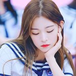 [드루와] 나 너무 내 정체성에 <b>혼란</b> 와.. 내 얘기 좀 들어 줘