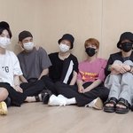 [댓글부탁해] 만약에 내가 좋아하는 <b>아이돌이</b> 결혼한다면 어떨것같아