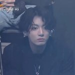 정국군 그래도 <b>똘망똘망</b>... 무대보는중