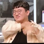 방시혁 <b>표정</b> 개웃김ㅋㅋㅋㅋ