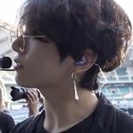난 전정국 얼굴 보고 <b>한눈</b>에 반해서 입덕함