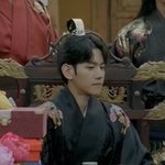 달연 백현 <b>의상</b>중에서