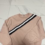 이거 고딩이 <b>입기</b>에 ㅂㄹ 임??