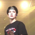 얘들아 이거 간호사랑 주제 맞음????