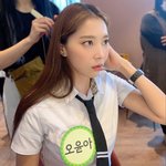 보여줄 게 없다는 오윤아의 <b>레이싱</b> 모델 포즈