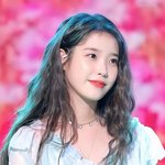 고두심 배우님이 아이유한테 손편지 쓴거 봄?