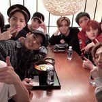 [펜타곤] 우리 떴나봥 ~~~~~~