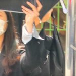 [NCT즌] 새멤버땜에 <b>우산</b>으로 가리는거 맞는것같지않냐