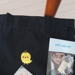 [여자친구] <b>배송</b> 중이라고 뜨는데 <b>택배</b>가 왔네ㅋㅋㅋㅋ
