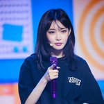 <b>청하</b>랑 크리스토퍼링 콜라보한거 개좋음..