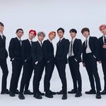 [펜타곤] 9명 단체사진