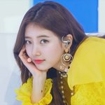 수지 사진 올린다 눈<b>호강</b> 해
