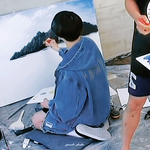 방탄 <b>정국</b> 왜 이렇게 앉아있음?;