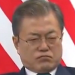 대통령님!!! 우리 국민이 <b>적군</b>에 사살당했습니다ㅜㅜ