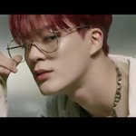 이<b>제노</b> 때문에 자살중
