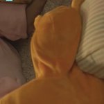 아 걍 그룹 내에서 사귀는 거 아니면 밝히지 마