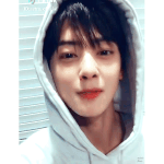 갑자기 생각난건데 중2때 차은우 닮은 여자애 있었는데
