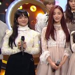 이사진이 <b>연우</b> 멕이는 사진임?