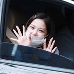 얼굴 너무 작아 어린이용 마스크 구매한 아이돌
