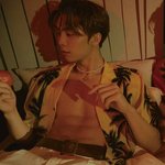 서<b>쟈니</b> 잘생긴거몰랐는데