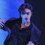 안 빠져들 수 없는 <b>은은</b>한 카리스마