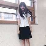 ㄹㅇ 저 교복은 진짜 <b>이나은</b>만 살리는 교복이다