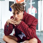 <b>카이</b> 긴 말 안함