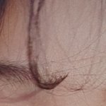 이런 눈썹은 어떡햐..??