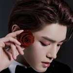 [NCT] 태용이 네리사진 <b>장미</b>로 바꾼거봐