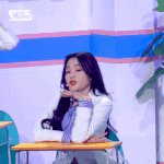 얘들아 이런 찰랑찰랑한 머리는 어떻게 만드냐