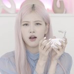 [이것좀봐줘] 블랙핑크 <b>로제</b> 핑크머리 했어ㅠㅠ