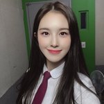 04년생 이 여돌 예쁘징