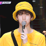 [펜타곤] 카메라 <b>플래시</b>에 지지않는 고시넌