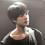 [방탄소년단] 질문) <b>이</b>삐들 굿즈살 때 얼마 써?