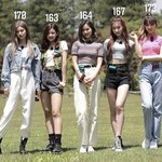 아니 <b>유나</b> 왤케 거대(?)하냐