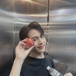 [펜타곤] 우리 400명<b>일</b> 때도 짤파티하자!!