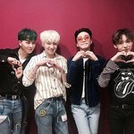 [<b>위너</b>] 안뇽 어제 입덕했어