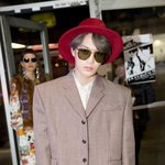 명품 도장깨기중인 아이돌