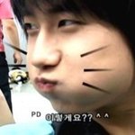 [드루와] 얘들아 요즘 인기있는 남배우 누구 있음???