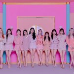 와 아이즈원 멤 모두 다리 짱얇다