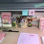 [졸귀탱] 내 <b>책상</b> 완전 공부하고 싶게 생겼음