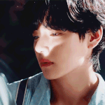 아 태형이 <b>손</b> <b>한</b>번만 잡고