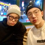 몬엑 주헌이 생일이라고 멤버들이 사진 올린거