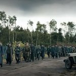 <b>지뢰</b> 45,000개를 다 찾아야 집에 갈 수 있대요