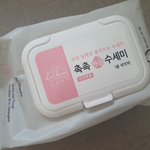 설겆이 일회용<b>수세미</b>로 하는게 훨 편하다