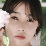 '태연 친동생' <b>하연</b>, 오늘 데뷔곡 '아이즈 온 유' 발표