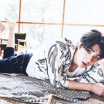 [댓글부탁해] 얘는 왜 이마주름 있는데 안 어색하지