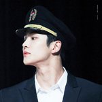 <b>섬세</b>한 아우라로 가득한 남돌